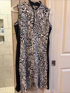 Tail Black & White Animal Print Sleeveless Golf Dress